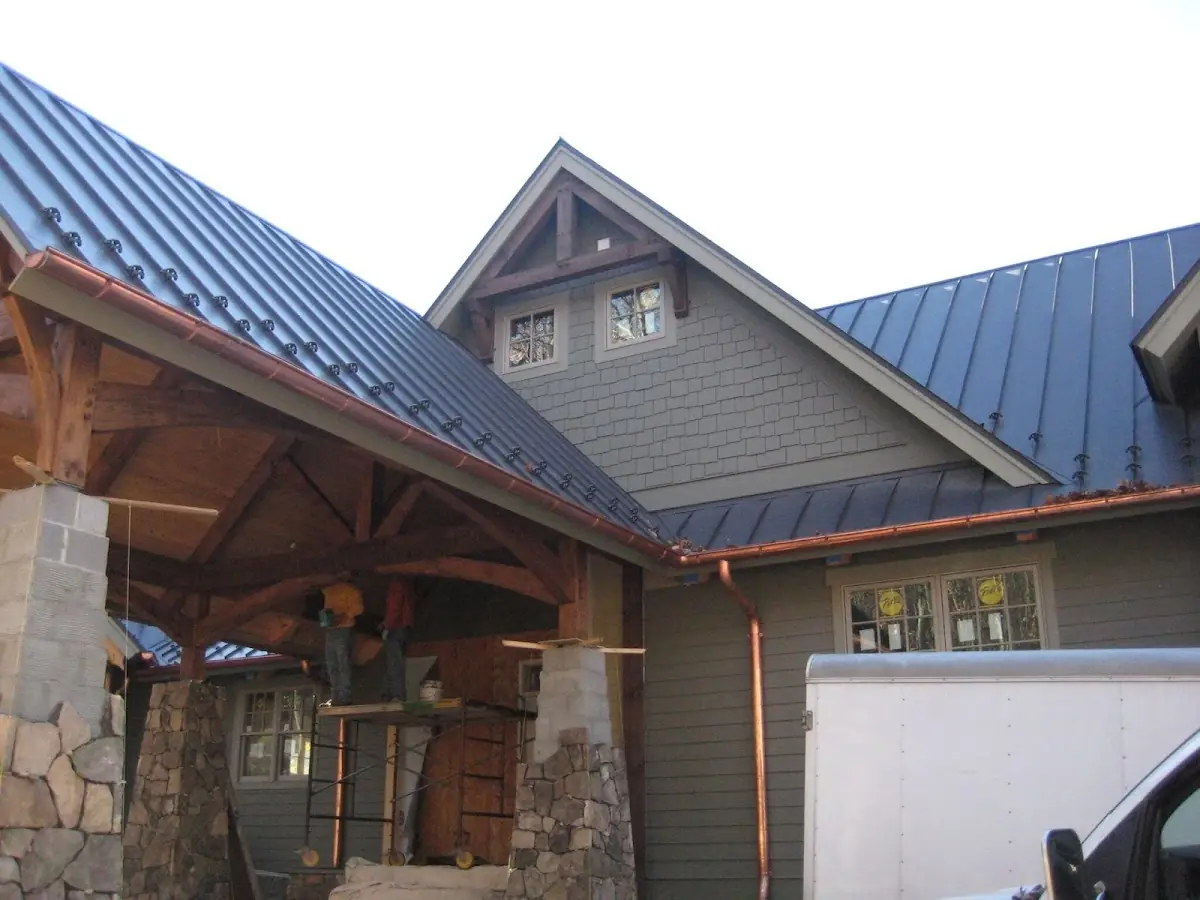 Craftsman Roofing team delivering quality roofing work in Harmony Heights